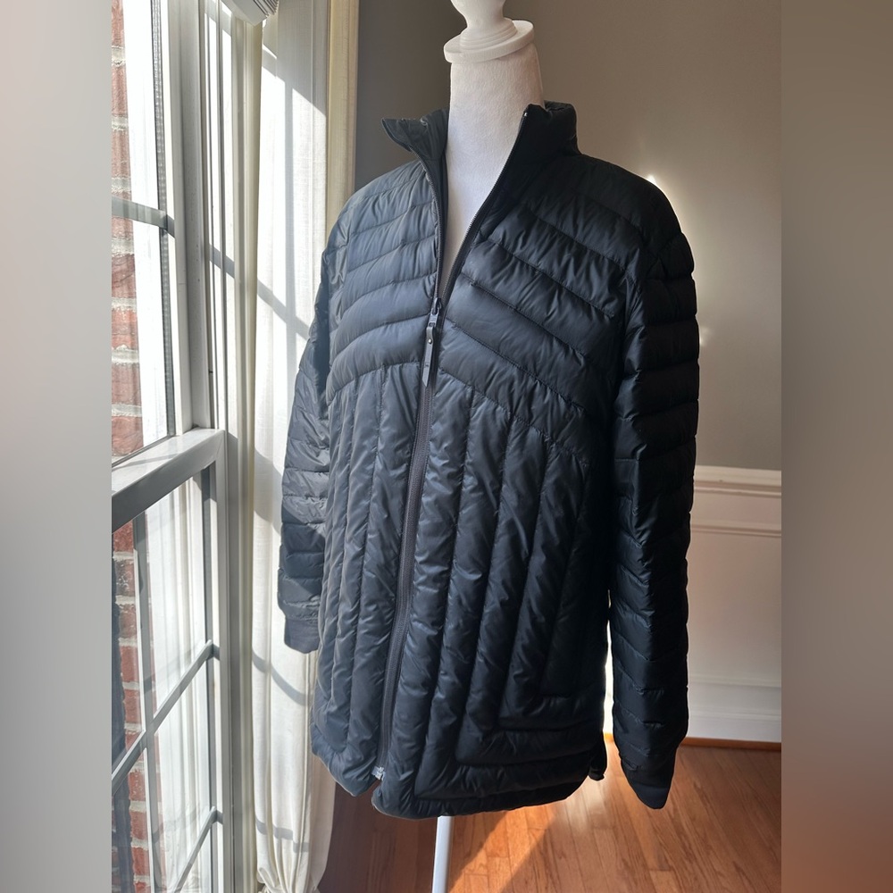 MEC Women’s Black Puffer Jacket